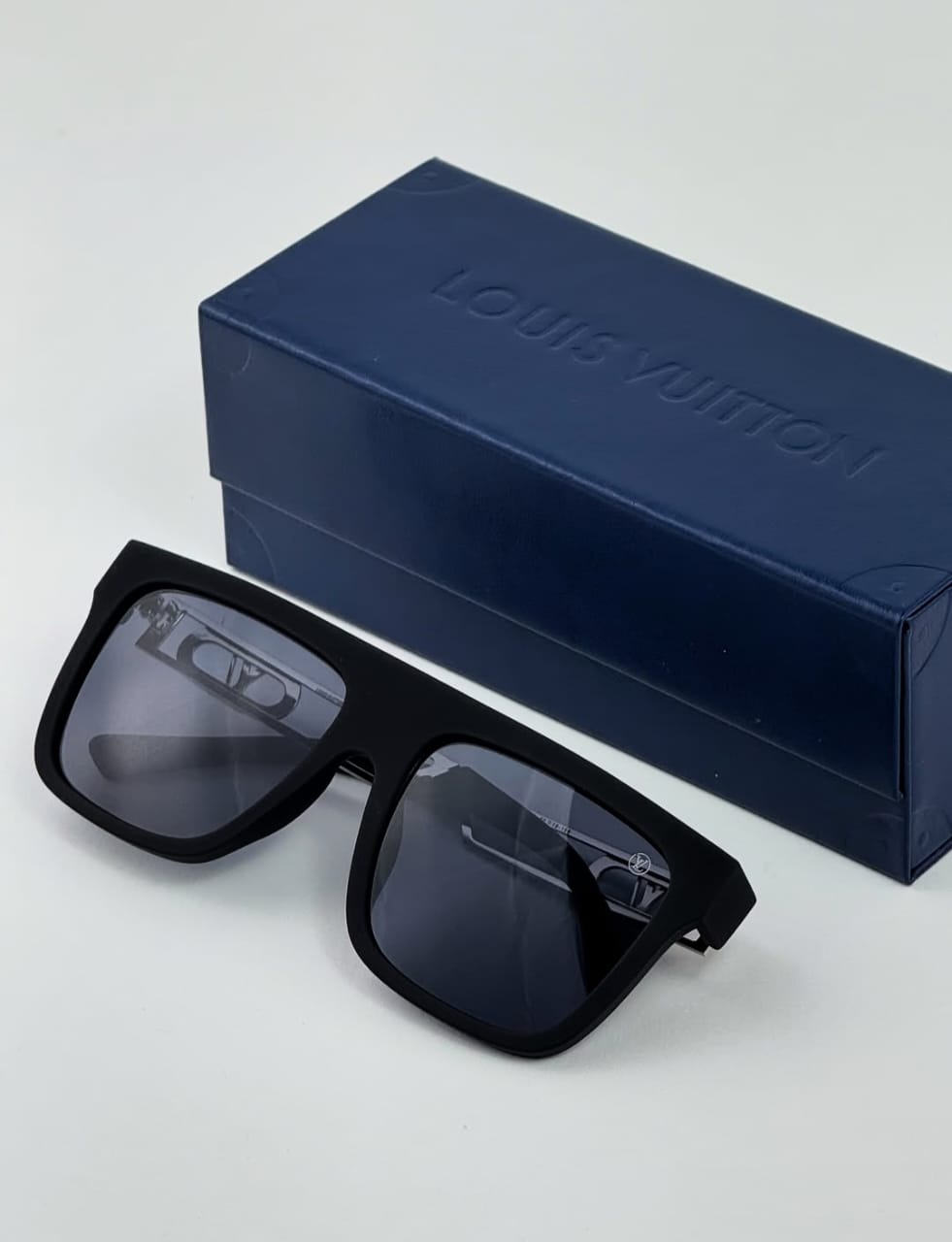 Louis Vuitton Millionaire Square Sunglasses